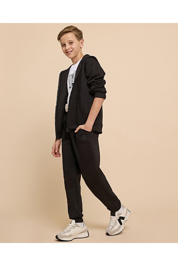 Printed Joggers With Drawstring Waist