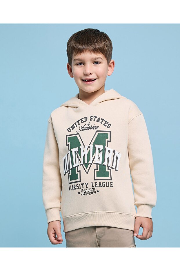 Printed Hoodie With Long Sleeves