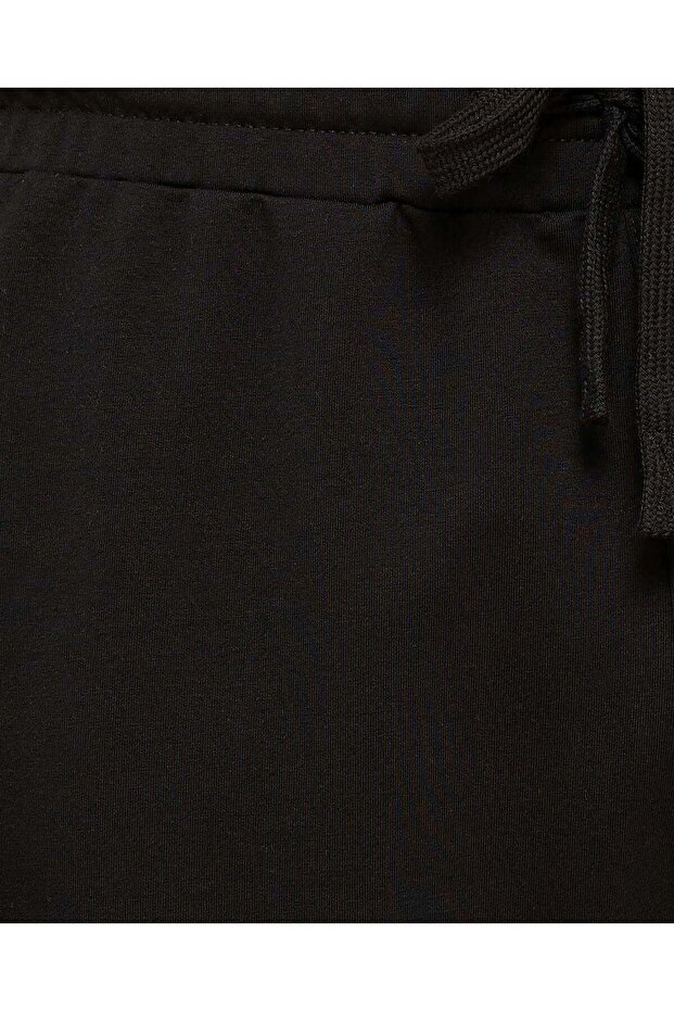 Solid Joggers With Drawstring Waist - 7