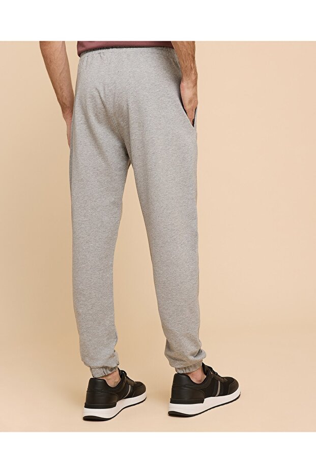 Solid Joggers With Drawstring Waist - 5