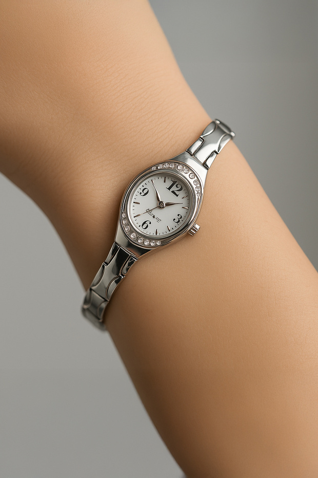 Silver Vintage Stone Case Ellipse Special Design Strap Minimal Women's Wristwatch