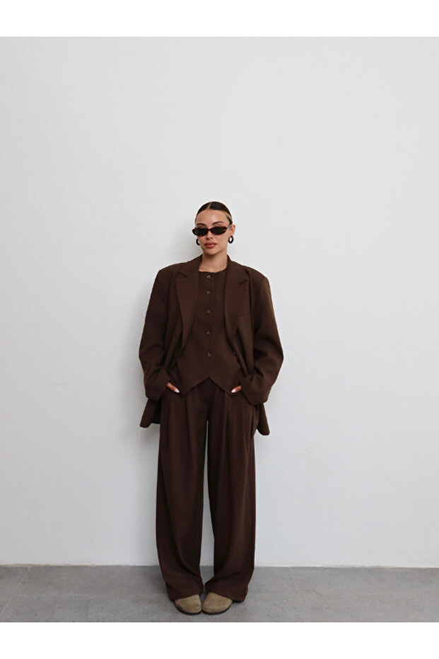 DÜĞMELİ YELEK - 4