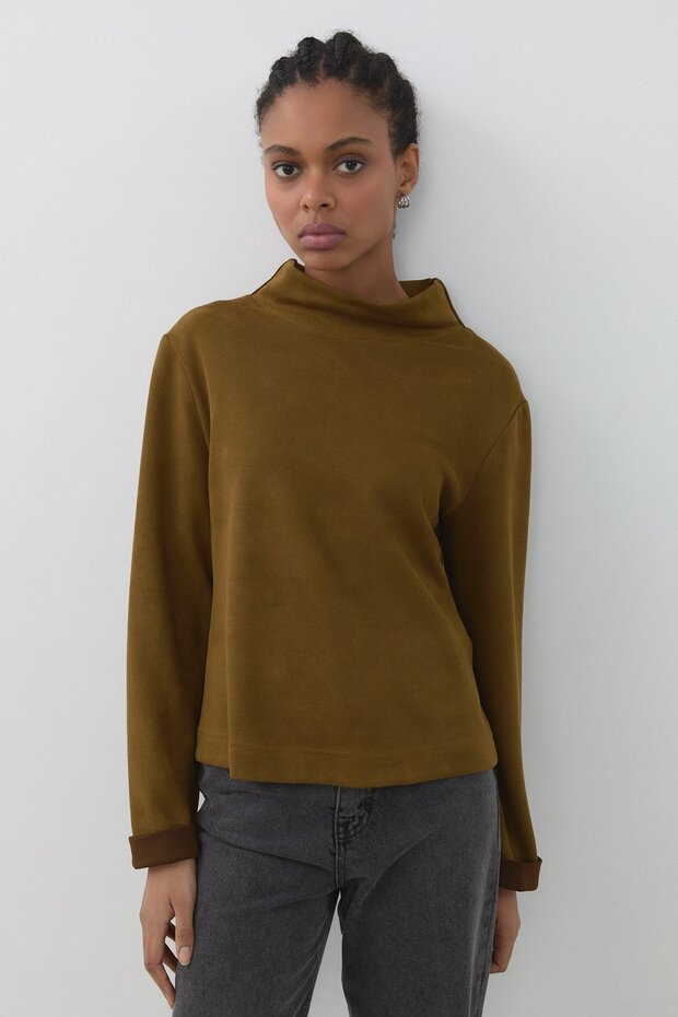 Dik Yaka Basic Cupra Süet Bluz Olive - 1