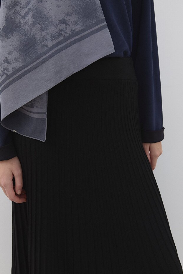 Piliseli Triko Etek Siyah - 3