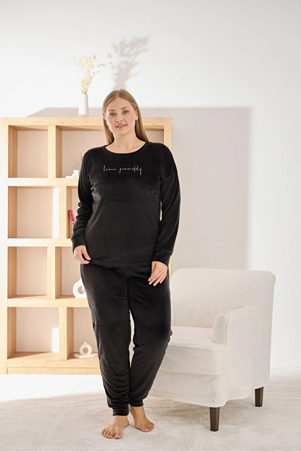 Women's Soft Velvet Crew Neck Dark Black Pajama Set