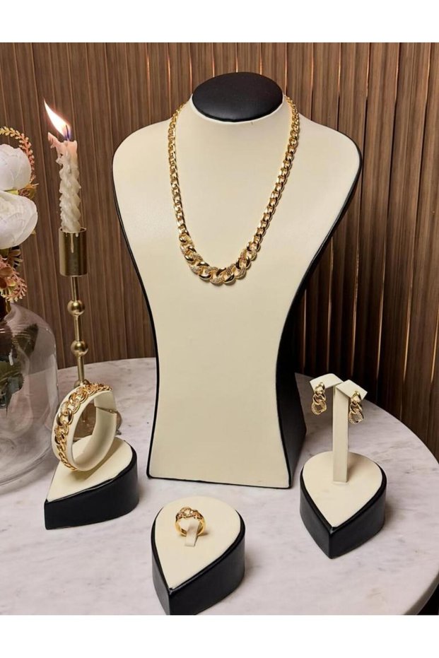 طقم اكسسوار ذهبي A1403