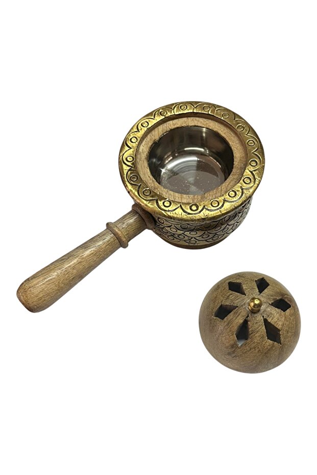 Ahşap Tütsülük - 4