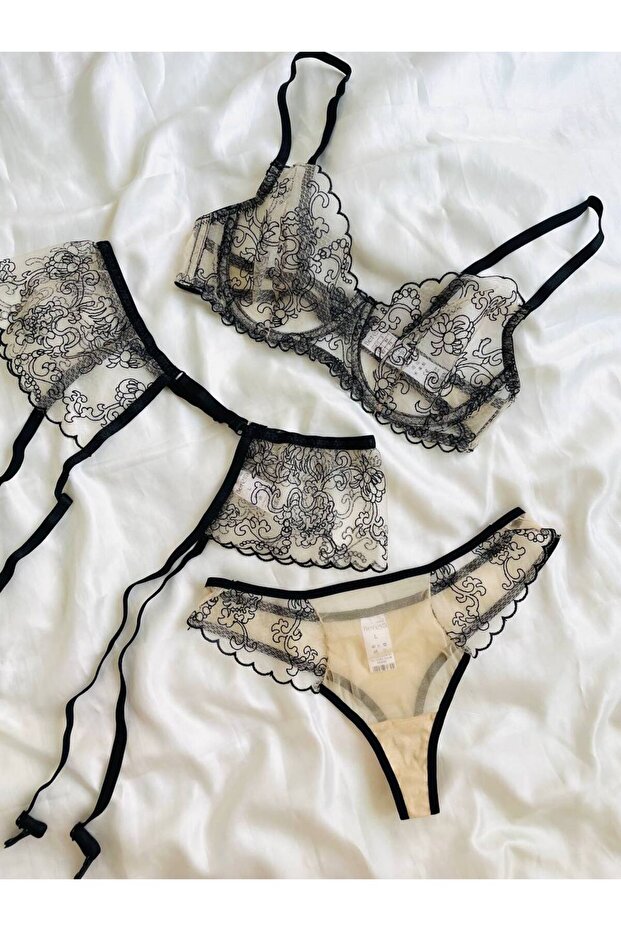 Siyah Dantelli Jartiyer Takım - 2