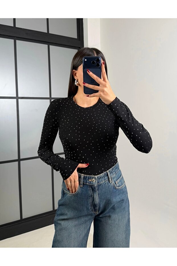 Siyah taşlı şık uzun kol bluz - 2