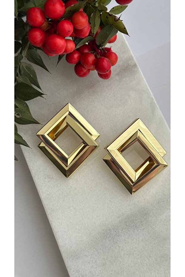 أقراط موديل جولد كار مربعة الشكل - 2