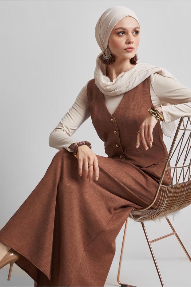 Vest Skirt Suit 44805
