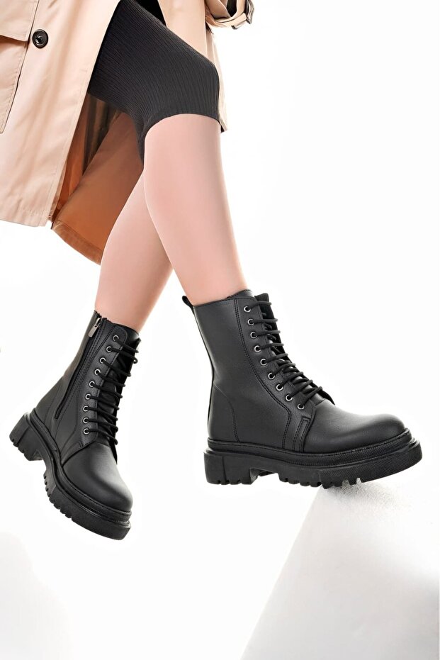 Siyah Cilt Postal Bot - 1