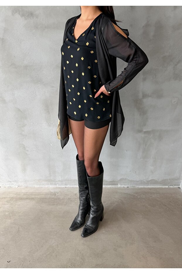 Çift Kat Görünümlü Şık Bluz - 7