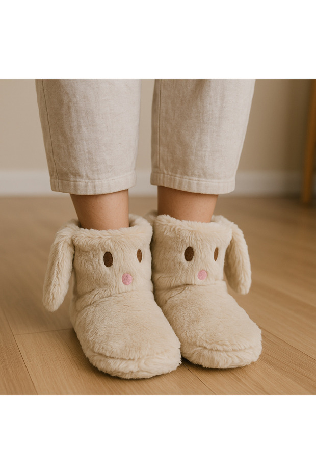 Peluş Kadın ev botu - 1