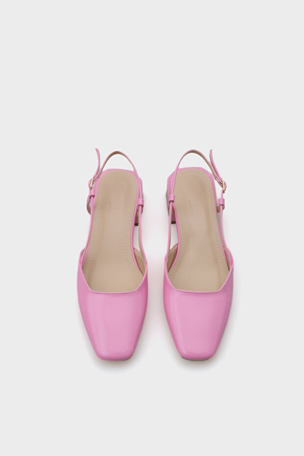 Rana nyitott hátú, tompa orrú, vastag sarkú lakkbőr női cipő - 6