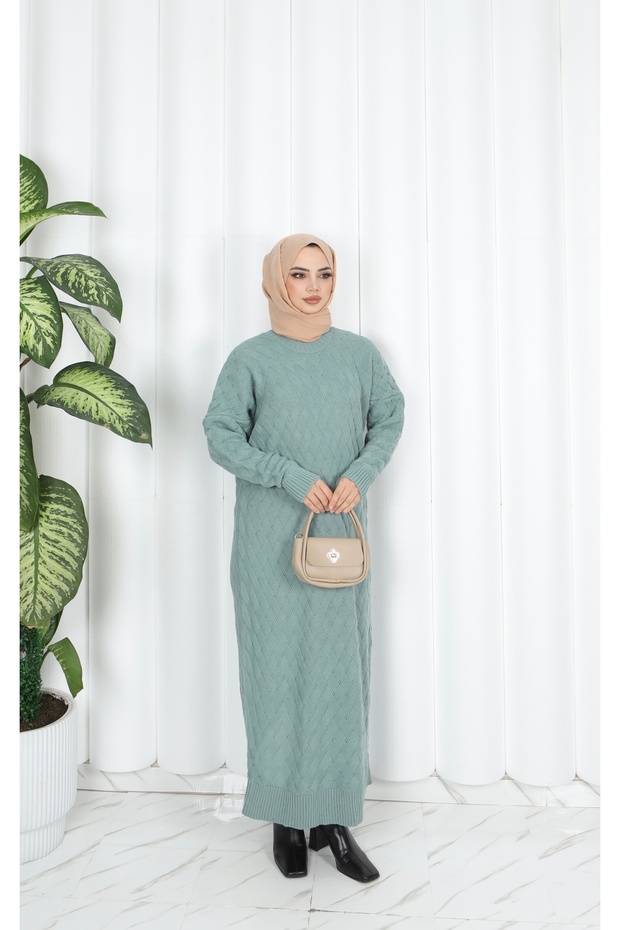 Basket Knitted Sweater Dress
