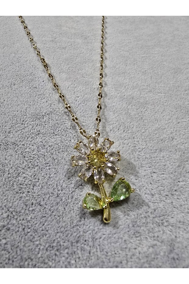 316L Steel Chain Zircon Stone Daisy Design Necklace