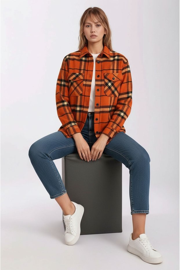 Women's Patterned Color-Block Flannel Oversized Loose and Wide-Fit Casual Pocketed Collared Shirt Jacket