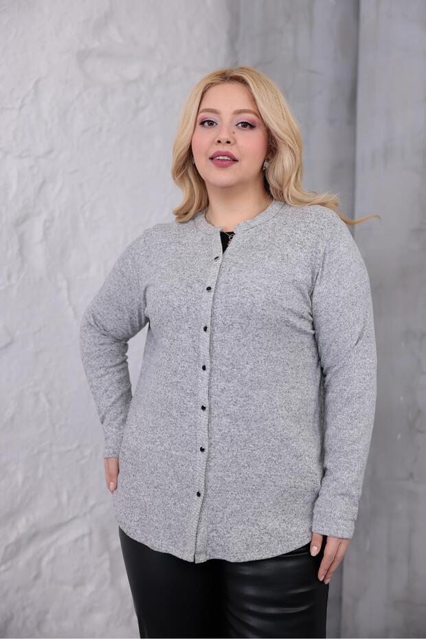 سترة ناعمة بأزرار كبيرة الحجم - 3