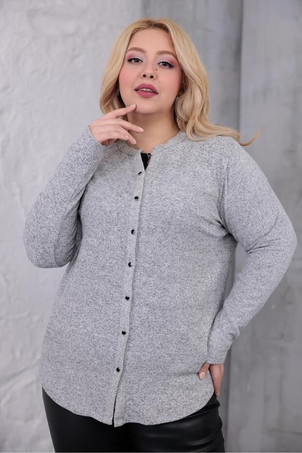 سترة ناعمة بأزرار كبيرة الحجم - 6