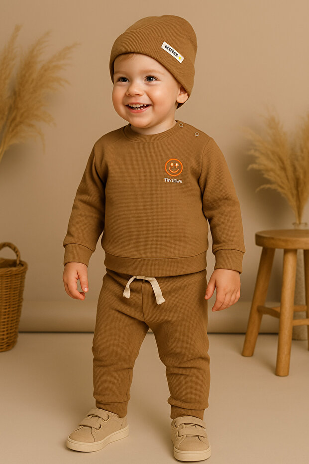 طقم مكون من قطعتين من Baby Boy & Child Smile Beanie مع هدية