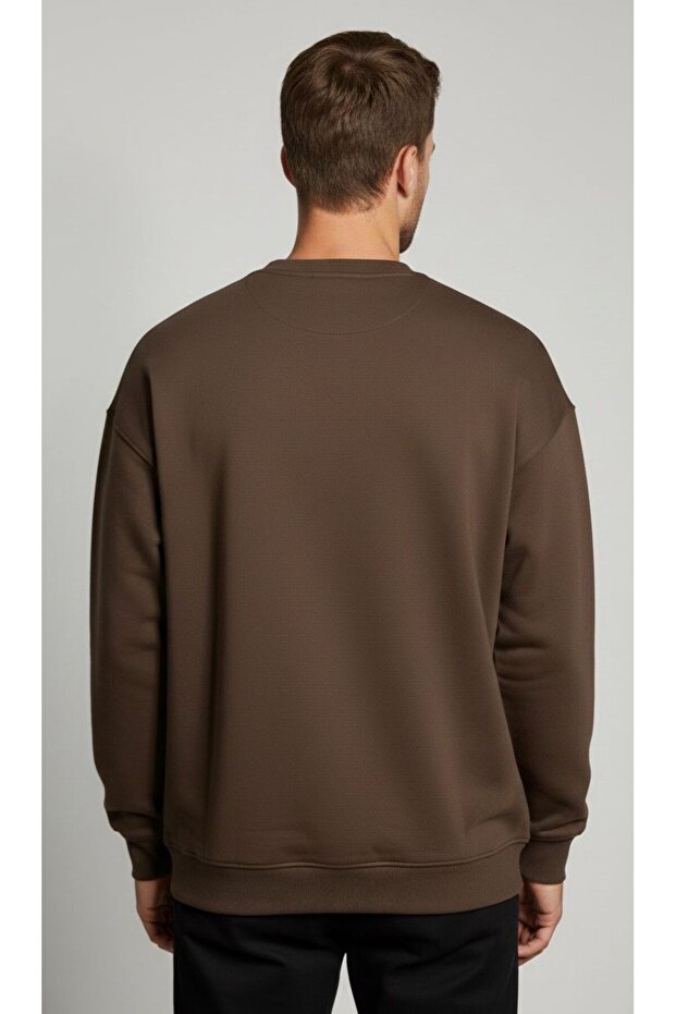 سترة رياضية بنية اللون كبيرة الحجم - 2