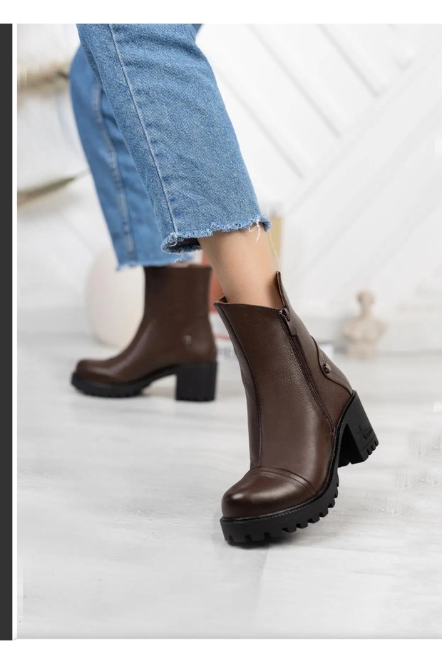 Hakiki Deri Kadın Günlük Bot - 2