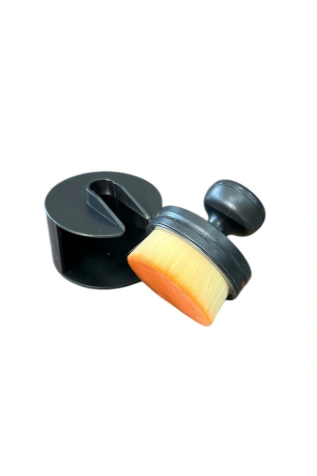 فرشاة تلميع الإطارات البلاستيكية السوداء - 2