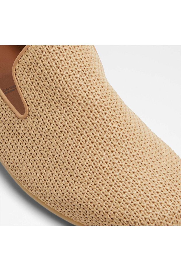 Resolute / Slip Ons - 8