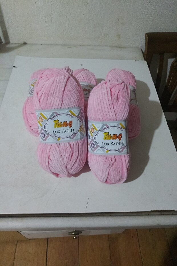 Lux Velvet Pink 5 Pieces Collar: 20