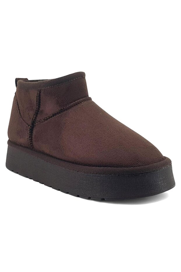 102 25Kb Children's Daily Boots Brown Nubuck