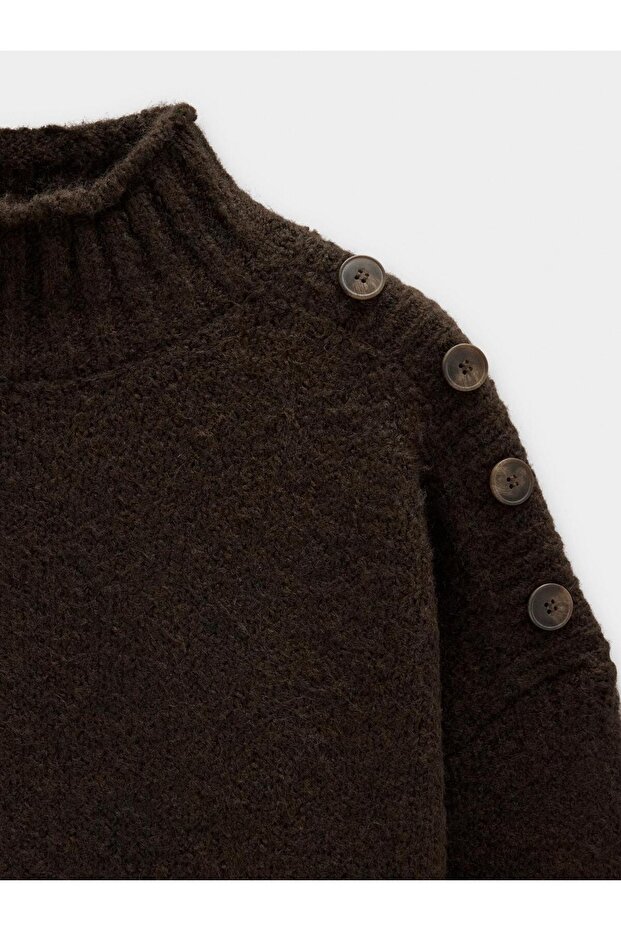 Düğme Detaylı Örme Kazak - 6