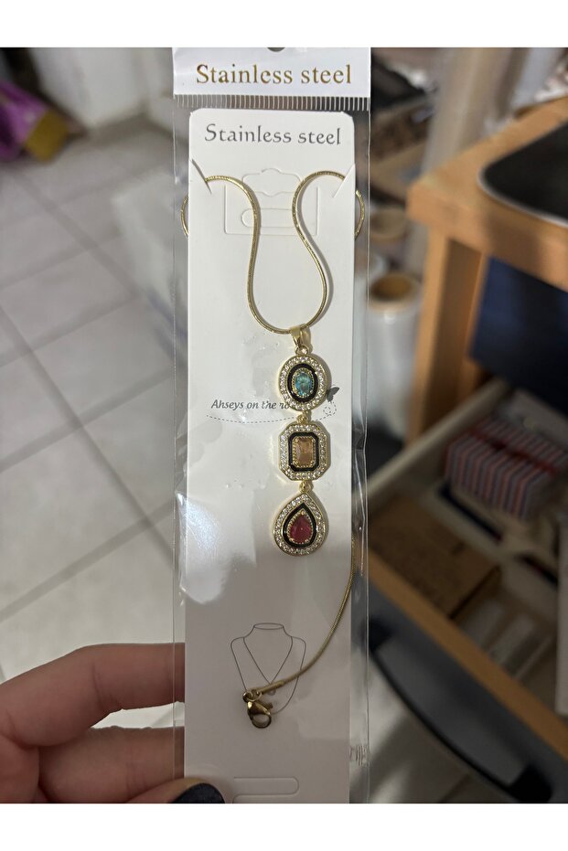 قلادة إيليمينتال - 1