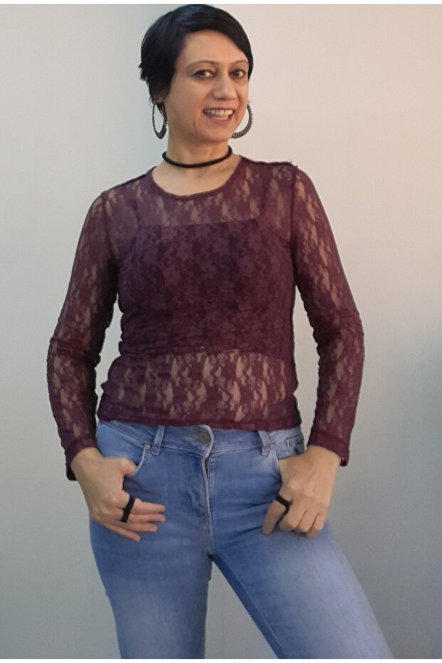 Plum Blossom Pattern Round Neck Long Sleeve Lace T-Shirt