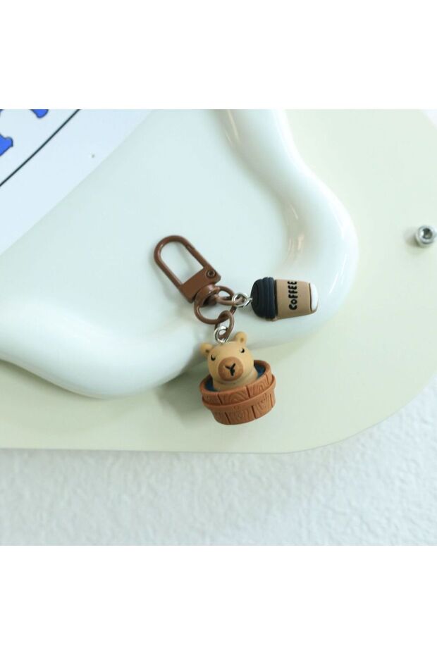 B Cartoon Kapibala Key Chain Capybara Phone Pendant Headphone Case Charms Bag Decor Car Key Ring Ba.