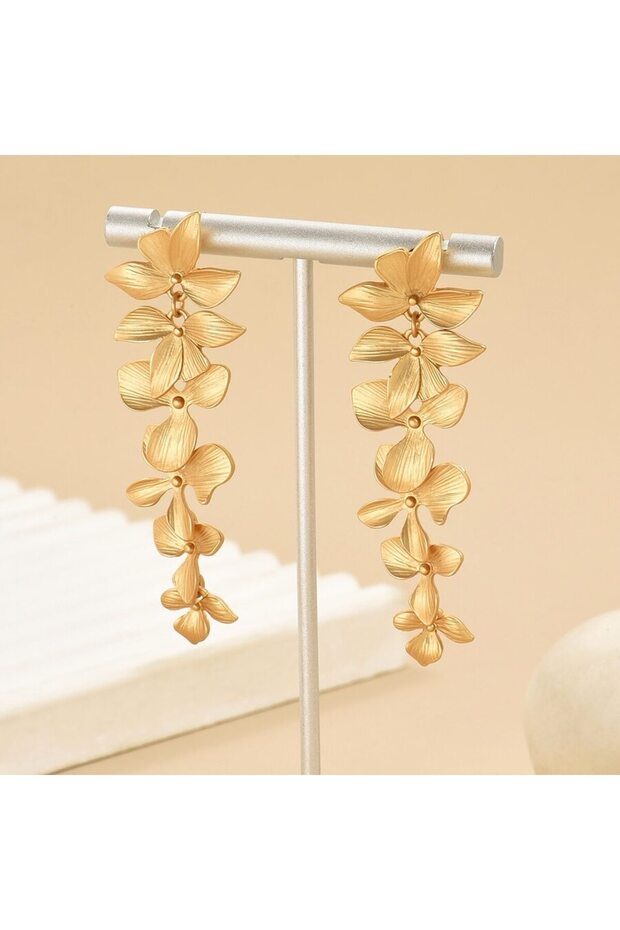 EHMY112 Charming Metal Leaf Flower Long Drop Earrings Gold Color Vintage Temperament Dangle Earrings