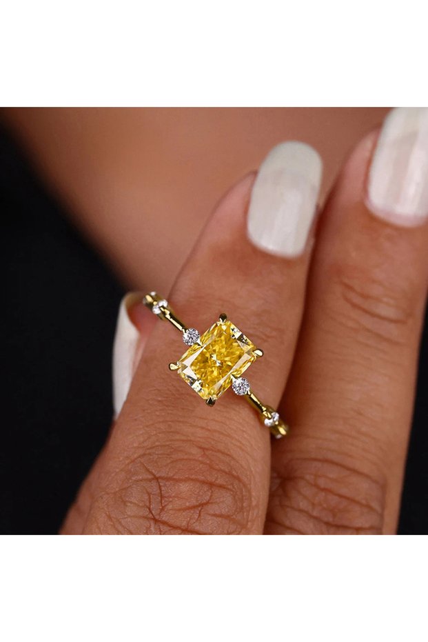 9 T0106 Huitan Minimalist Yellow Cubic Zirconia Women Rings Temperament Elegant Engagement Wedding P