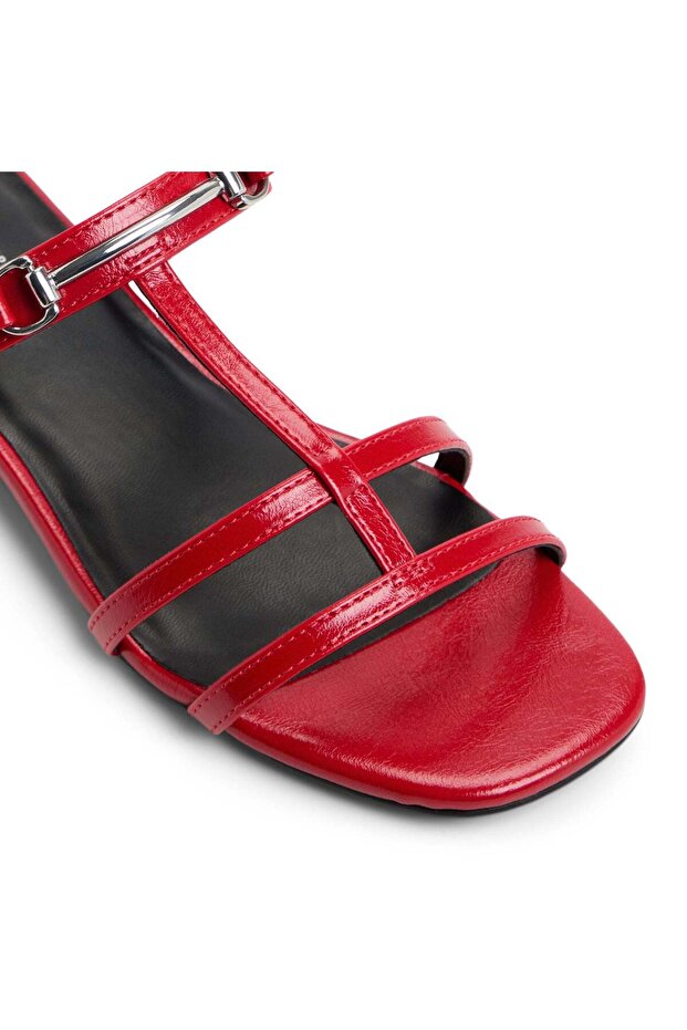 Mattea / Flat Sandals - 6