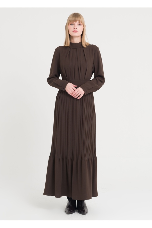 Degaje Yaka Piliseli Elbise - 2