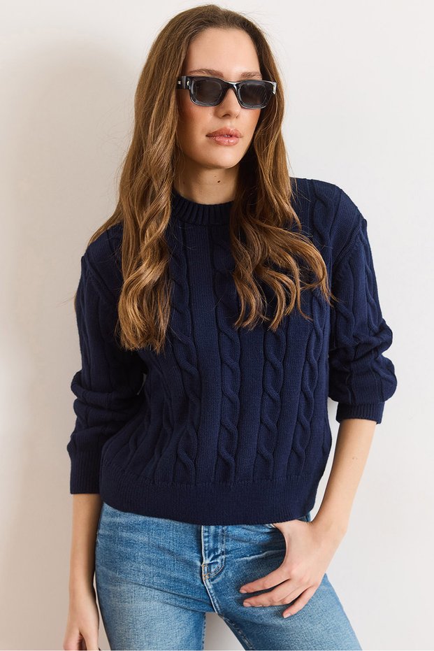 Women's Navy Blue Crew Neck Hair Braided Knitwear Sweater Kzk-19001098