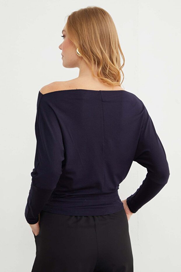 Basic Kayık Yaka Yarasa Kol Bluz - 6