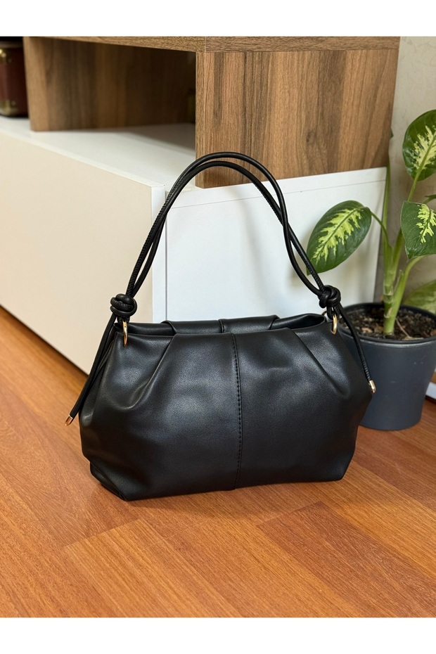 Medium Size Women's Shoulder Bag with Knot Detail