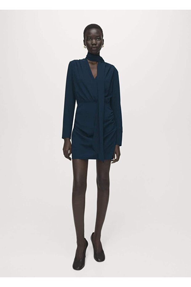 Drape fularlı elbise - 2