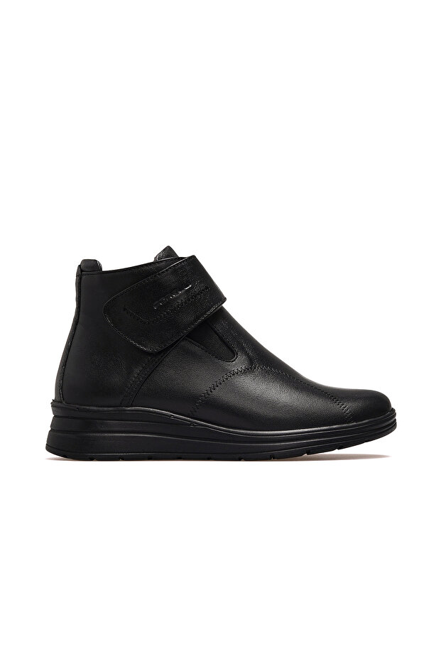 Peykan Women's Leather Bone Protrusion Comfort Daily Boots 25K 21352 Z Black