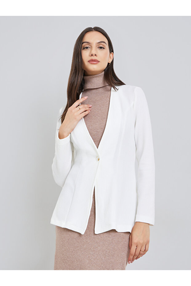 Solid Fitted Long Sleeve Blazer - 3