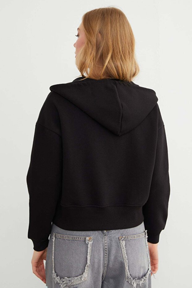 Basic Fermuarlı Kapüşonlu Crop Sweatshirt - 8