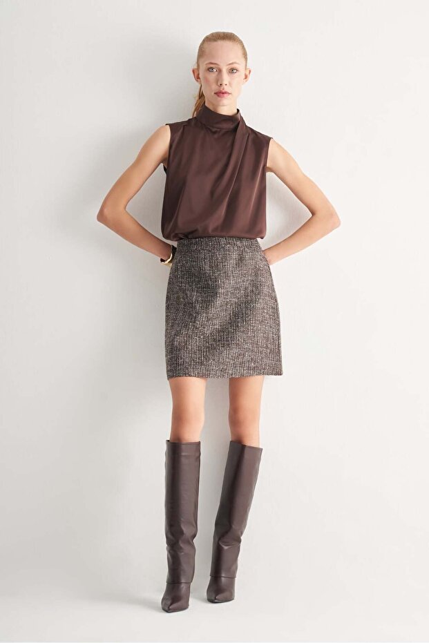 Sim ve Pul Detaylı Mini Etek - 2