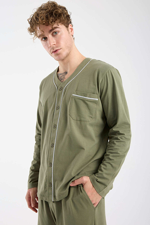 طقم بيجامة بأزرار وياقة على شكل V - لون كاكي - 4