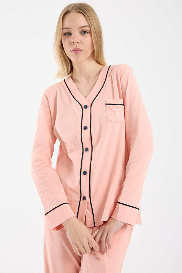 طقم بيجامة بأزرار تفاصيل أسطوانية - سلمون - 4
