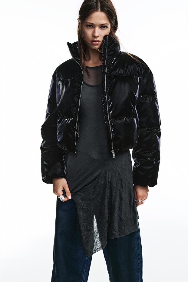 Parlak görünümlü şişme ceket - 3